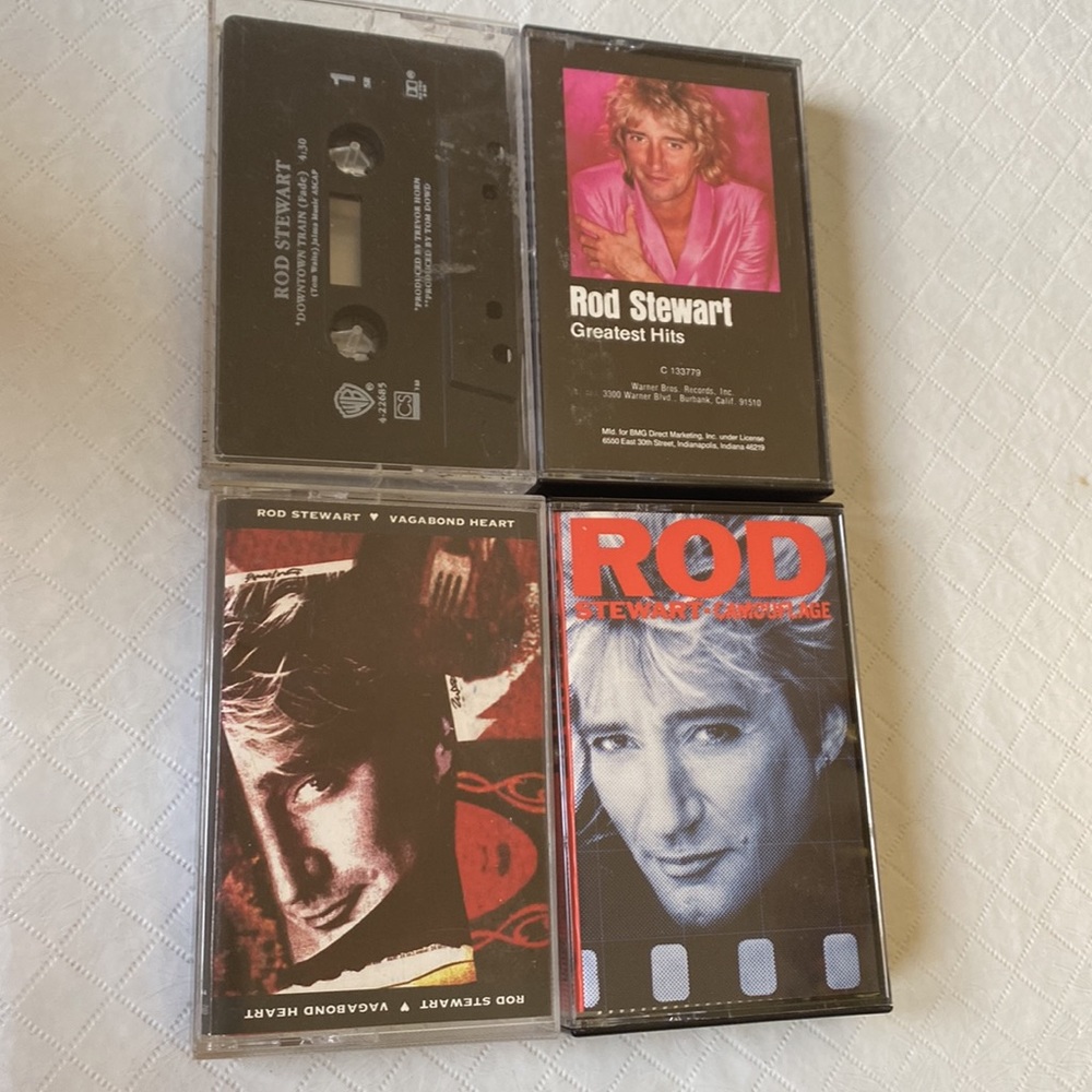 18 Vintage Music Cassettes - Picture 2 of 16